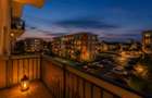 FILM!Apartament 3 camere,2 bai, decomandat,accesorizat,parcare privata,Tractorul - 1