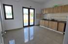 Vila P+1E+M, 6 camere, teren 300 mp! - 4