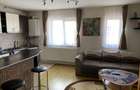 apartament tip mansarda 2 camere strand str Barsei - 1