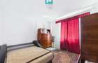 Apartament cu 2 camere semidecomandat - central - 2