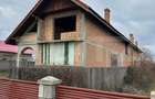 Casa de vanzare la rosu, 10 camere, 246,50 mp, zona Exterior Sud - 18