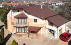 Casa deosebita cu teren de sport in zona semi centrala in Lugoj - 1
