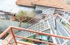 Bucurestii Noi - Chitila Apartament 3  cam la curte, + terasa - 18
