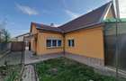 Casa cu 2 camere+living, renovata complet, in Episcopia Bihor - 1