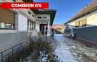 Casa cu potential de investitie 280 mp utili teren liber 2064 Cincu - 1