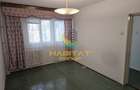 Vanzare ap 2 camere Emil Racovita stradal etaj 4/10 decomandat fara imbunatatiri - 2