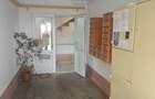 Inchiriere apartament 3 camere decomandat etajul 1 ,Florilor - 11