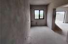 Duplex deosebit - asfalt in lucru - 3 bai - 2 dormitoare matrimoniale - 7