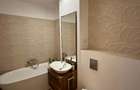 Apartament 3 camere | 78 Mp | Garaj individual | Centrala proprie | Decebal - 10