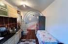Apartament de vânzare - 6
