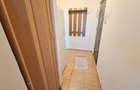 Apartament 2 semidecomandate, zona Milcov - 19