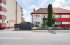 Casă / Vilă cu 6 camere de vânzare în zona Bartolomeu - 45