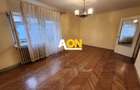 De vanzare apartament 3 camere, Cetate - 1