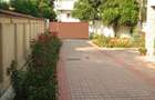 BANEASA, apartament 3 camere, mobilat,  parcare - 16