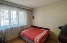 Apartament 2 camere-Zona Sud - etaj 2/4 -  40 mp  43000 euro  negociabil - 2