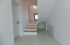 Casa moderna P+1  cu vedere la lac , Corbu - 14