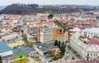 De vanzare Hotel, nefunctional, 70 camere + teren 3590 mp. - 3