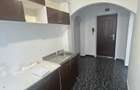 Apartament 3 camere- Zona Sud - etaj 3/4 - 48 mp - 48500 euro negociabil - 2