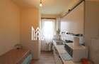 Apartament cu 2 camere | Balcon  |  Pivnita | zona Vasile Aaron - 3