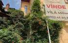 Villa with Art Deco Elements - 1