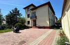 Vila | Sisesti | 10 Camere | Proprietate Rară - 1