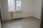 Apartament 2 camere cf 2 decomandat zona Crang - 4