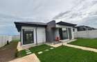 Casa individuala parter, 3 camere, disponibila imediat, teren 370 mp - 1