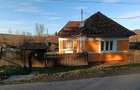 Vand  casa cu  3 cam.in BERENI - 2