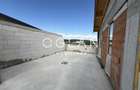 Penthouse 4 cam, 106 mp + Terasa 64 mp - Selimbar - 12