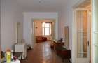 Apartament -5 camere -decomandat-Zona Mosilor - 2