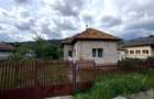 Casa individuala  Leresti la strada principala+ teren 831 mp, utilitati complete - 17