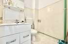 Apartament cu 2 camere decomandat - 45 mp - zona Dambovita - 12