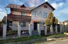 Casa cu 5 camere de vanzare in Priseaca 450 mp teren - 1