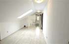Apartament la mansarda 3 camere  zona Calea Cisnadiei - 1