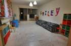 Vila de inchiriat 7 camere  cu finisaje semi-lux, Piata Victoriei