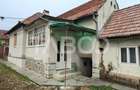 Casa de vanzare cu 4 camere in Drasov judetul Alba - 2