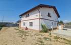 Proprietate in Cristian cu trei constructii+o fundatie,450000euro - 9