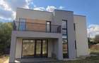 Casă finisată cu vedere la lac, 5 camere și teren de 526 mp – Corbeanca - 1