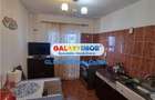 VANZARE APARTAMENT 3 CAMERE RAHOVA