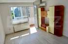Apartament cu 2 camere, 52 mp, parcare, zona Tractorul