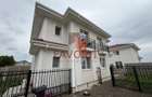 Duplex in Sanandrei | Toate utilitatile | 2 bai | Poarta acces auto | - 1