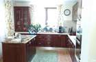 Royal Imobiliare - Vanzare Vila zona Strejnicu - 9