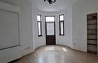 Vila singur curte, reprezentativa, renovata la stadard superior - 8