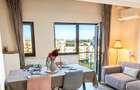 Apartament 3 camere Lux