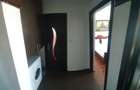 Apartament cu 2 camere transformat in 3 - 1