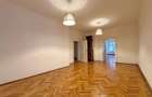 Apartament cu 3 camere in Centrul Istoric al Brasovului - 1