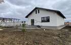 Case parter 4 cam lângă pădure, la cheie în Tegheș! - 4