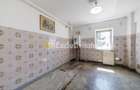 2 camere decomandate, Banat – etaj 2, centrală proprie, zonă excelentă