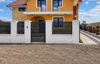 Casa Individuală în Dragsina -250mp /850mp teren - 2 garaje Comision 0 - 2