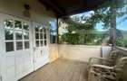 Gospodărie cu 10.900 mp teren, 3 constructii, Cainelu de Sus